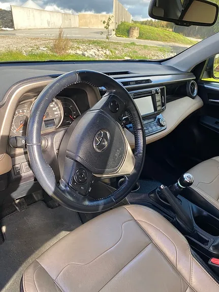 Toyota Rav4 2014 photo 5