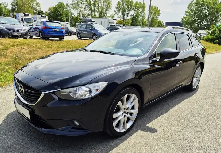 Mazda 6