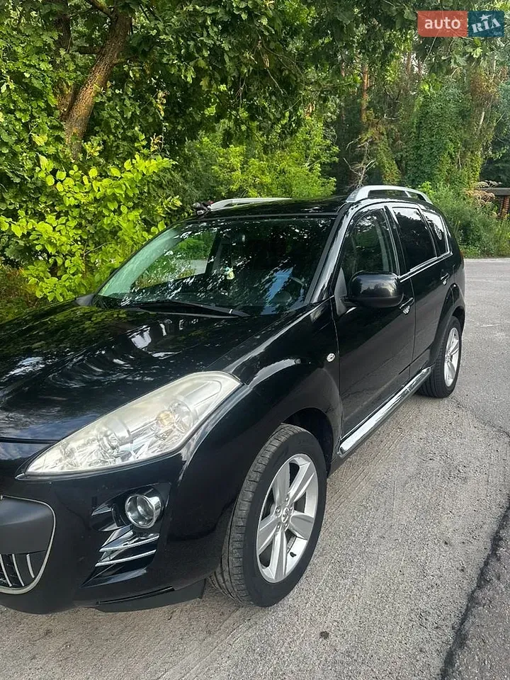 Peugeot 4007 2008 photo 2