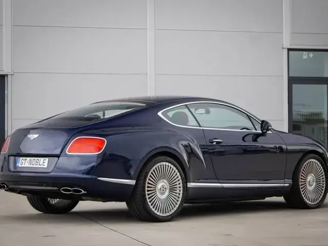 Bentley Continental Gt 2013 photo 2
