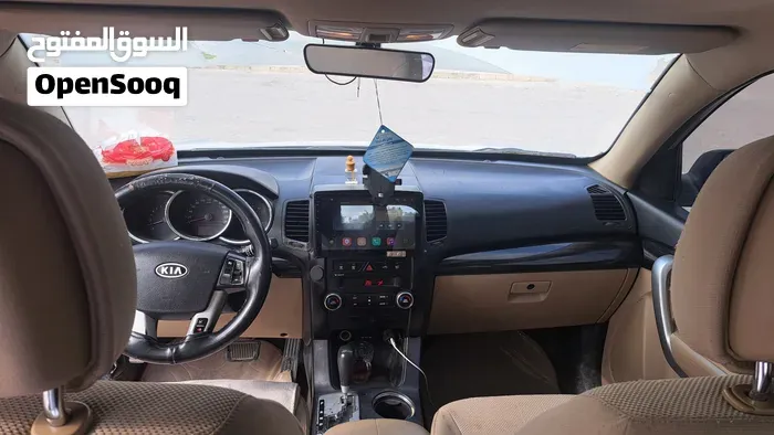Kia Sorento 2012 photo 3