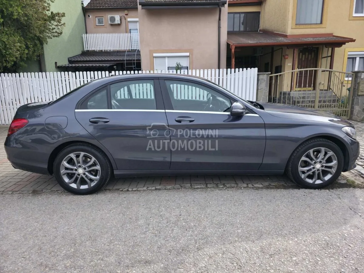 Mercedes-Benz C 180 2015 photo 4