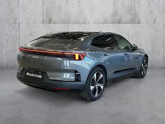 Polestar 4 2026 photo 5