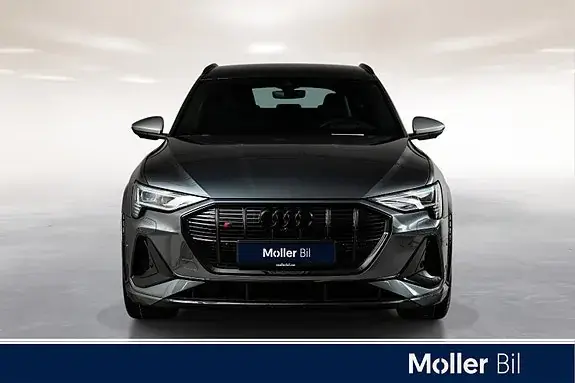 Audi E-Tron S 2022 photo 3