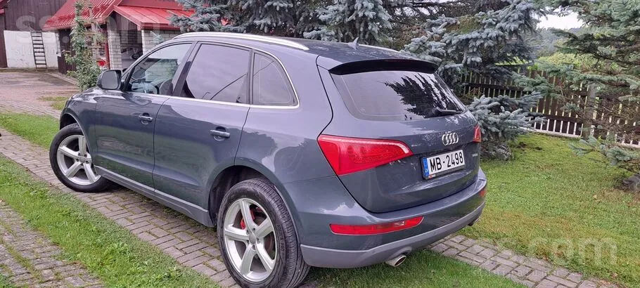 Audi Q5 2010 photo 5