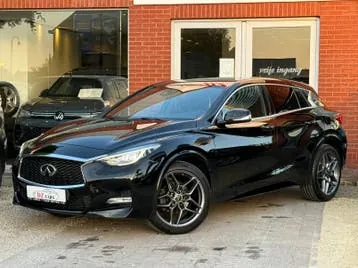Infiniti Q30 2016 photo 3