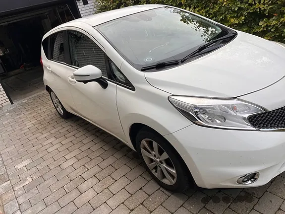 Nissan Note 2014 photo 3