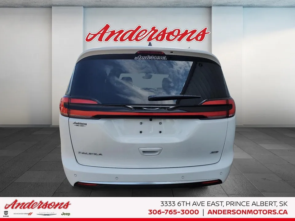 Chrysler Pacifica 2027 photo 3