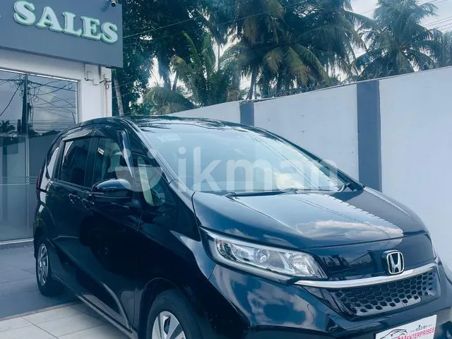Honda Freed 2023 photo 3