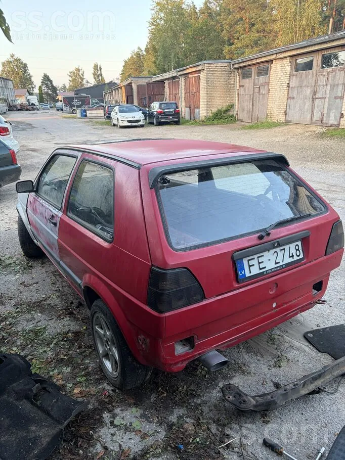 Volkswagen Golf 1990 photo 3