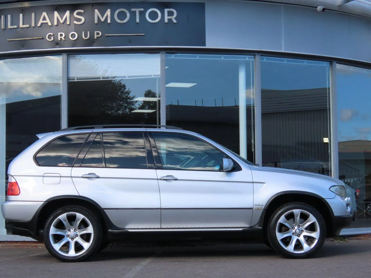 BMW X5 2006 photo 2