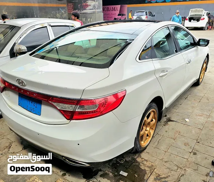 Hyundai Azera
