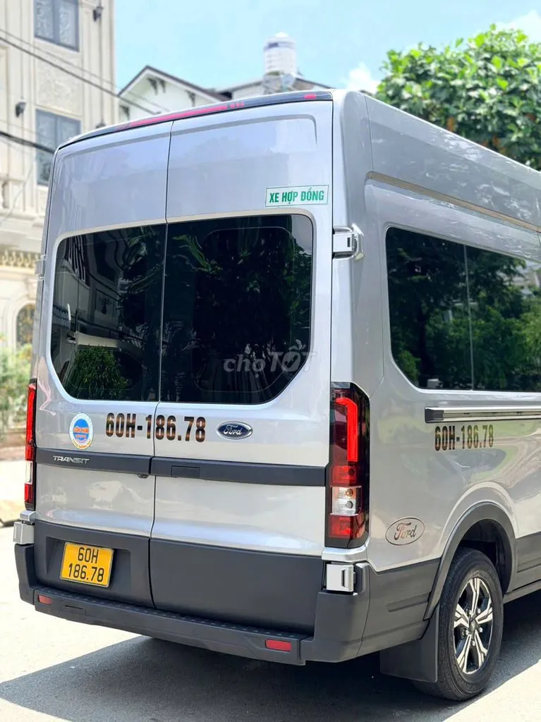 Ford Transit 2024 photo 3