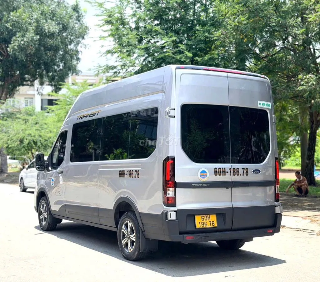 Ford Transit 2024 photo 2