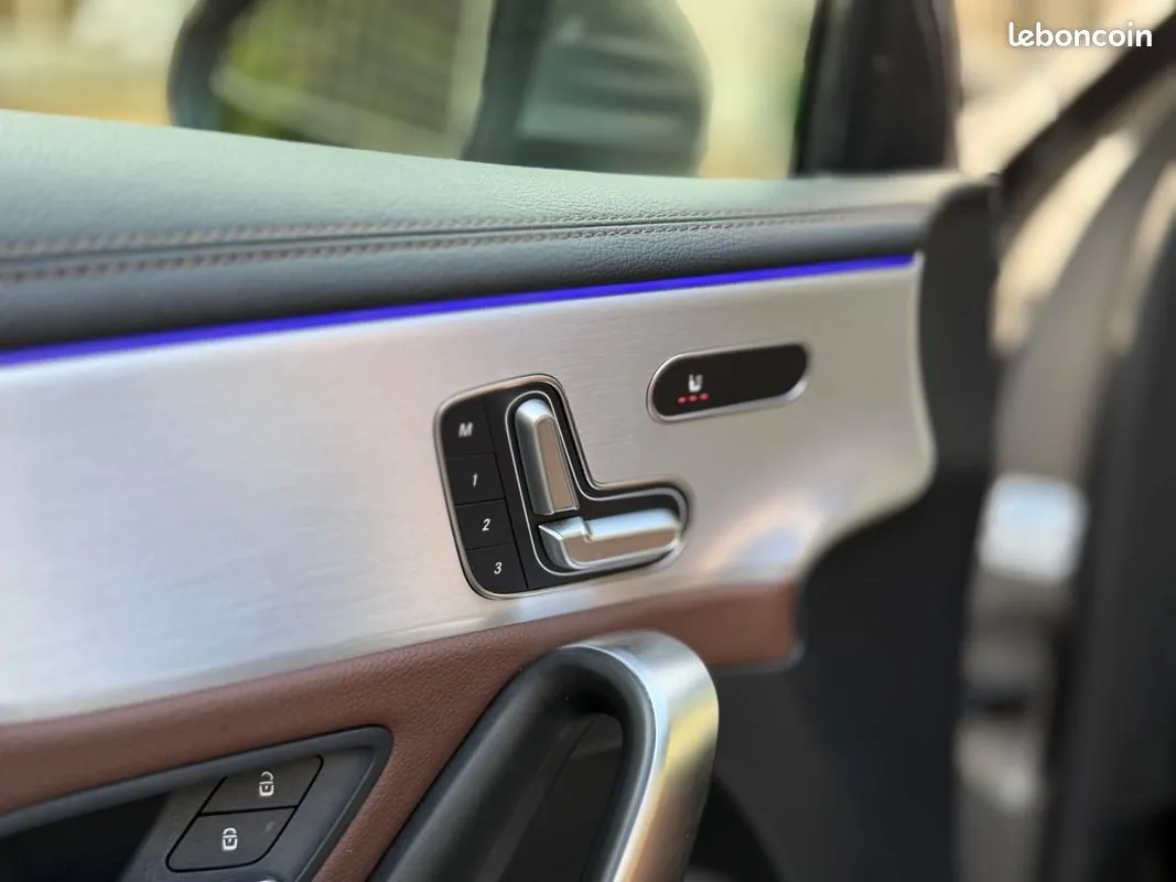 Mercedes-Benz A-Class 2019 photo 5