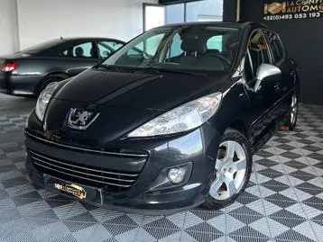 Peugeot 207 2011 photo 3
