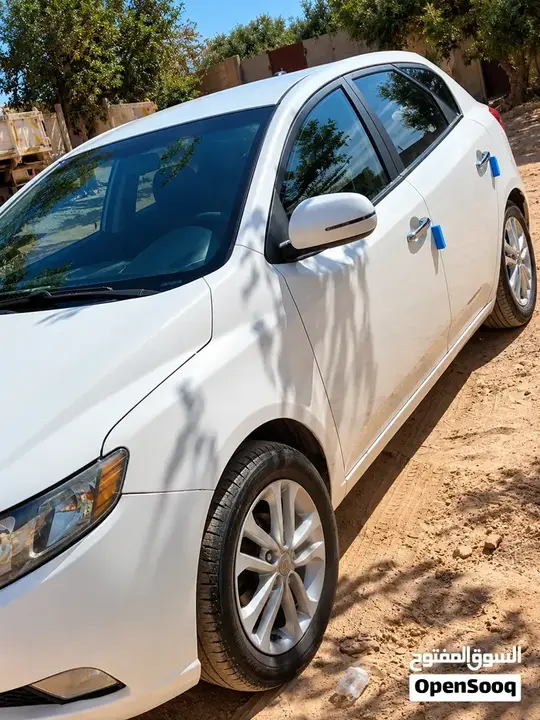 Kia Forte 2011 photo 4