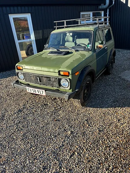 Lada Niva 2004 photo 2