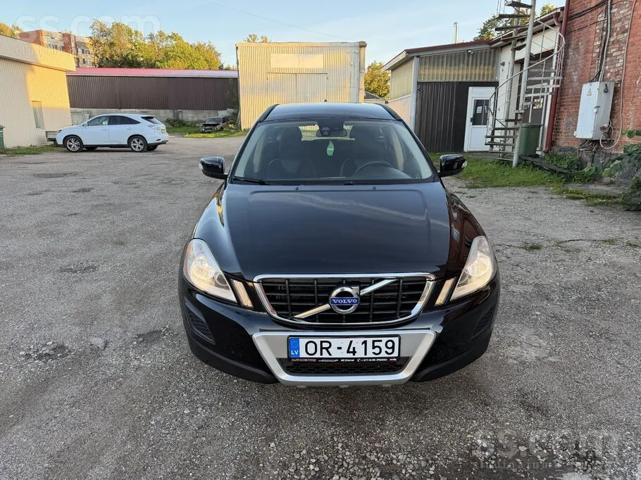 Volvo Xc60 2011 photo 2