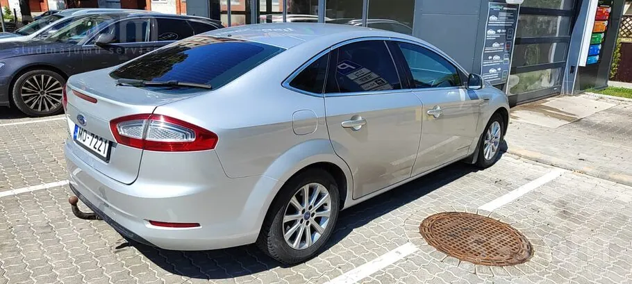 Ford Mondeo 2012 photo 3
