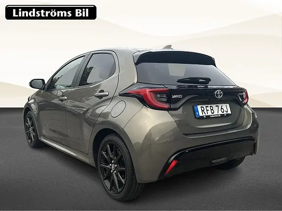 Toyota Yaris 2023 photo 4