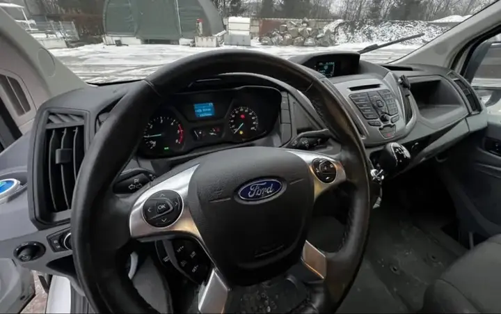 Ford Transit 2016 photo 2
