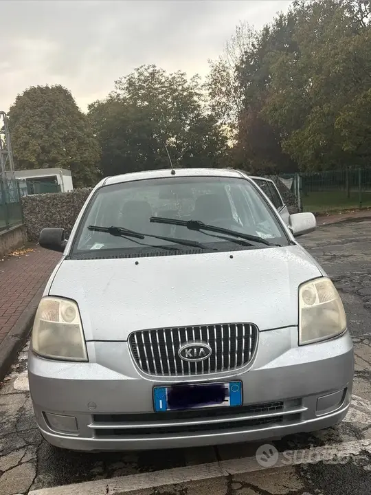 Kia Picanto 2004 photo 2