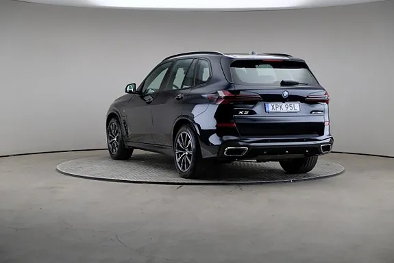 BMW X5 2024 photo 2