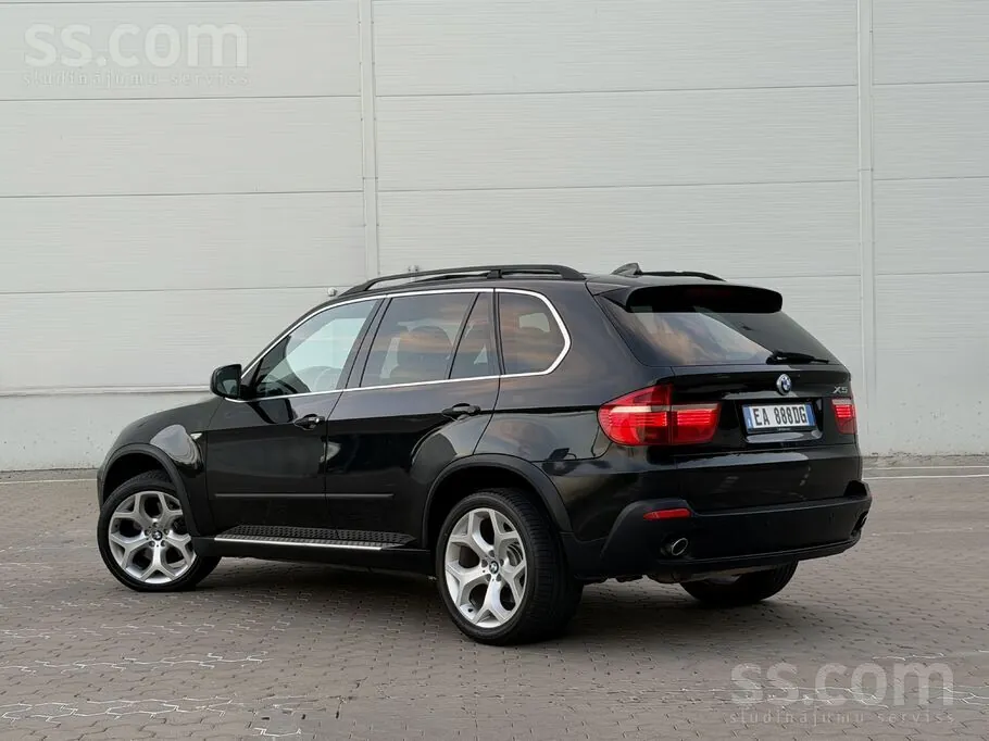 BMW X5 2009 photo 4