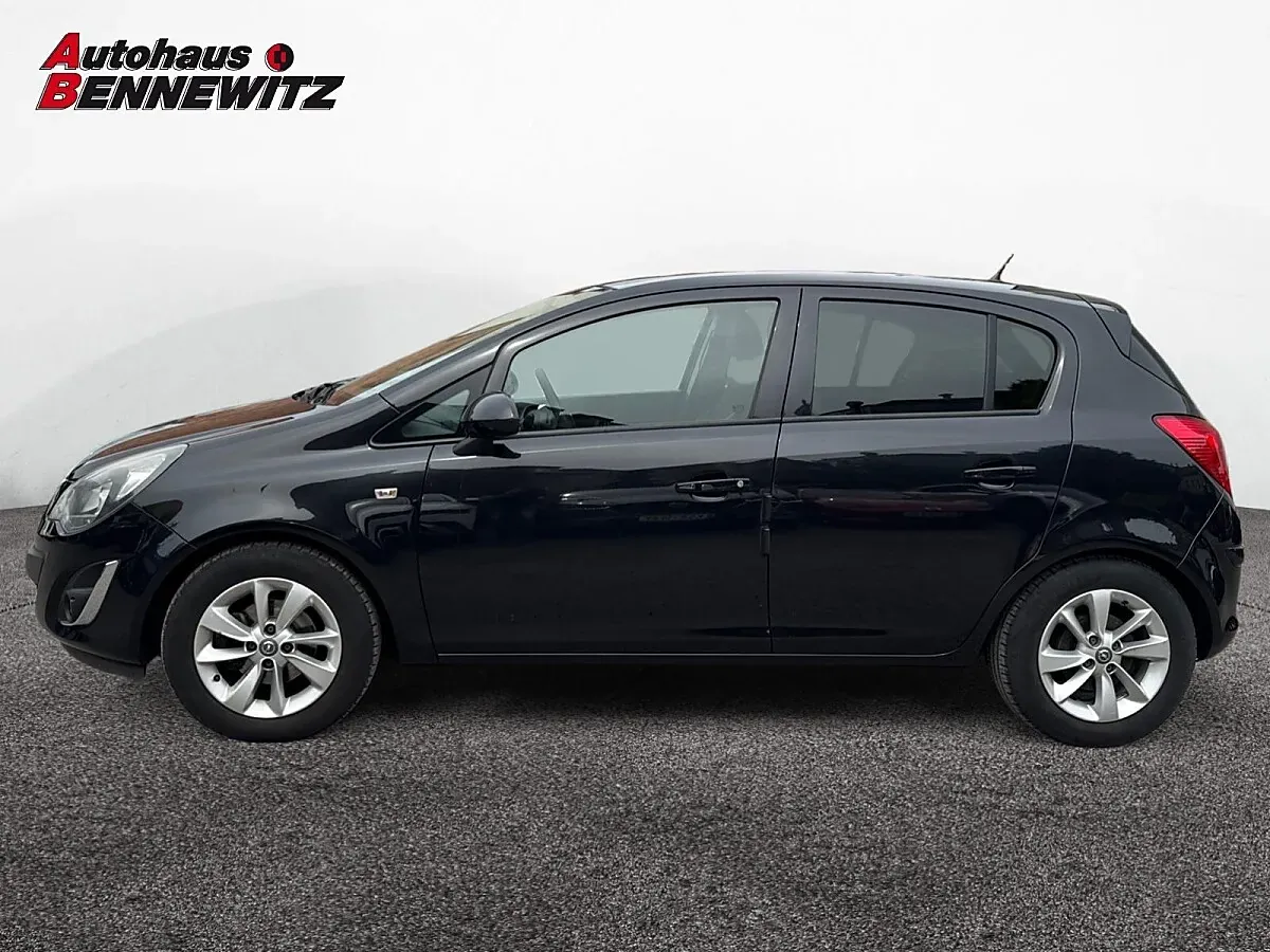 Opel Corsa 2014 photo 2