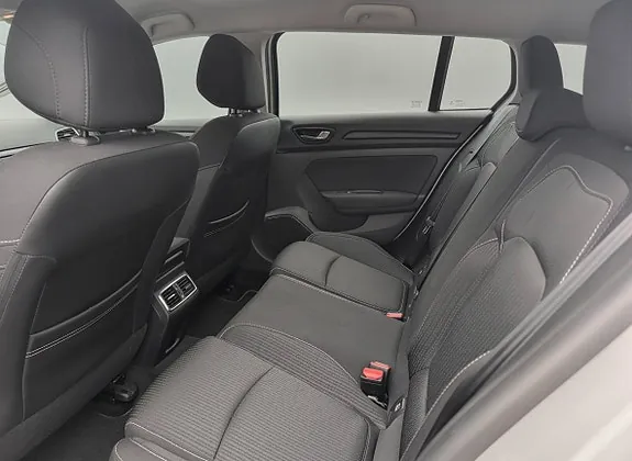 Renault Megane 2019 photo 5