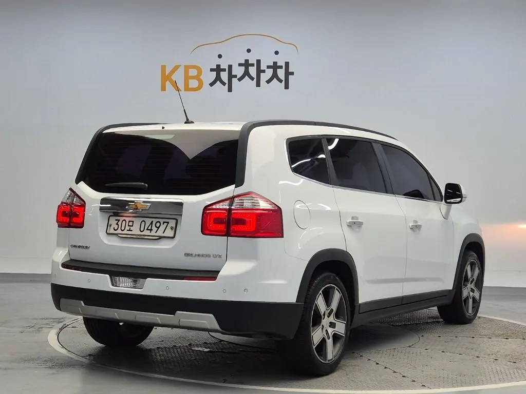 Chevrolet Orlando 2016 photo 3