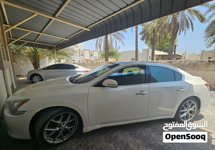 Nissan Maxima 2011 photo 5