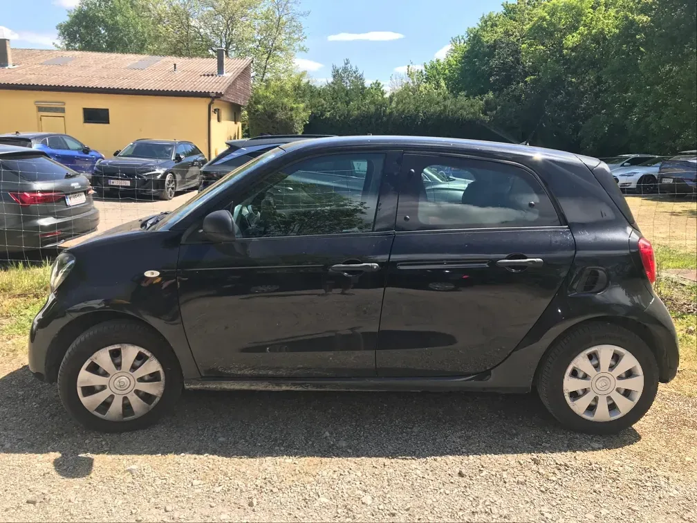 Smart Forfour 2015 photo 2