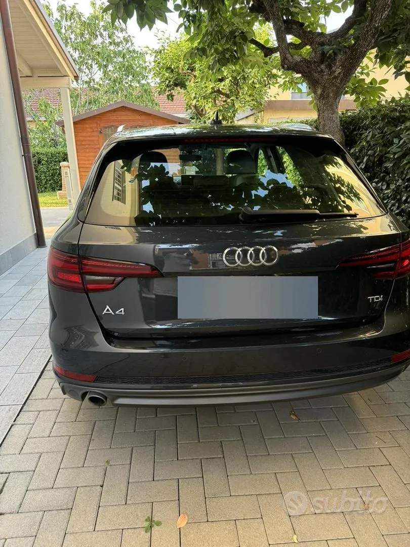 Audi A4 2018 photo 5