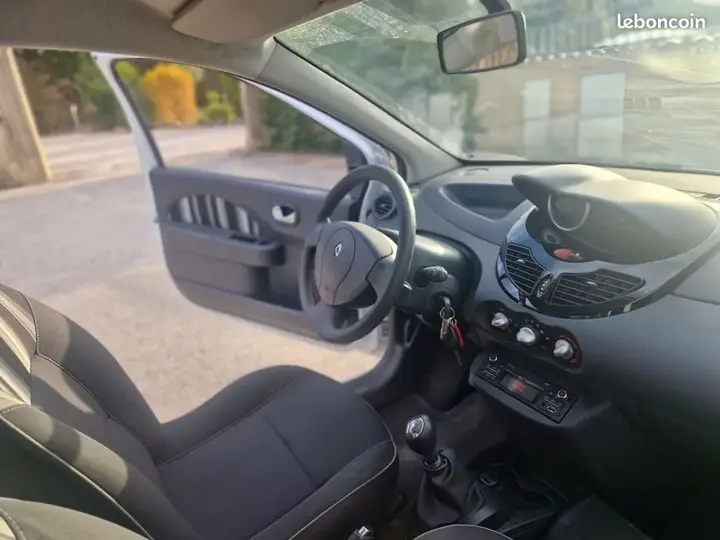 Renault Twingo 2014 photo 5