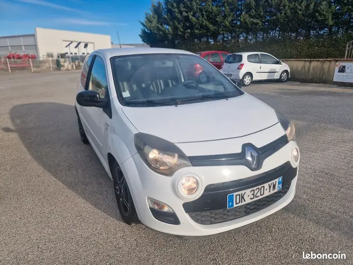 Renault Twingo 2014 photo 3