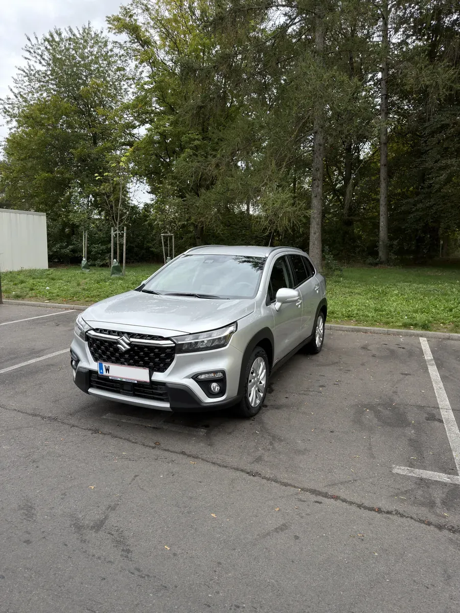 Suzuki S-Cross 2023 photo 2