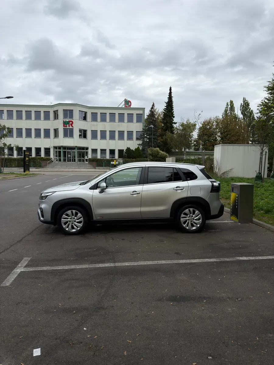 Suzuki S-Cross 2023 photo 3