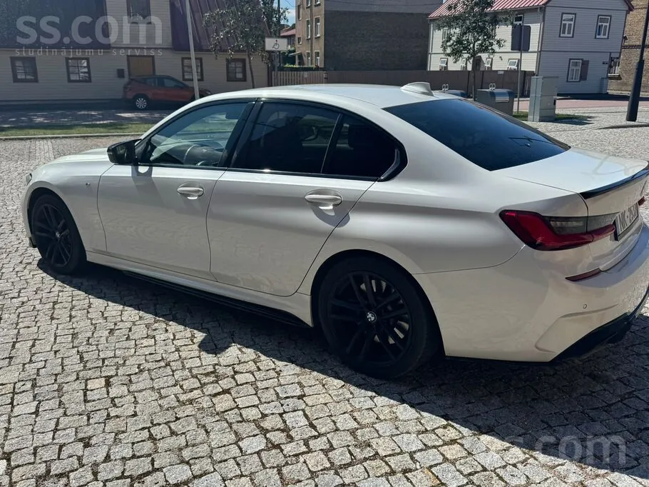 BMW 320 2019 photo 3