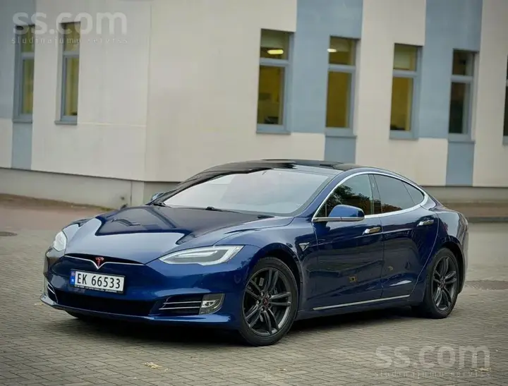 Tesla Model S 2017 photo 2