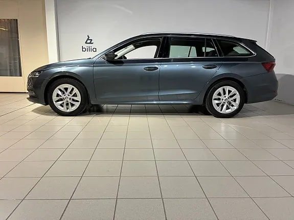 Skoda Octavia 2021 photo 3