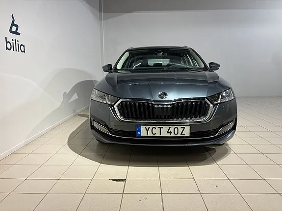 Skoda Octavia 2021 photo 2