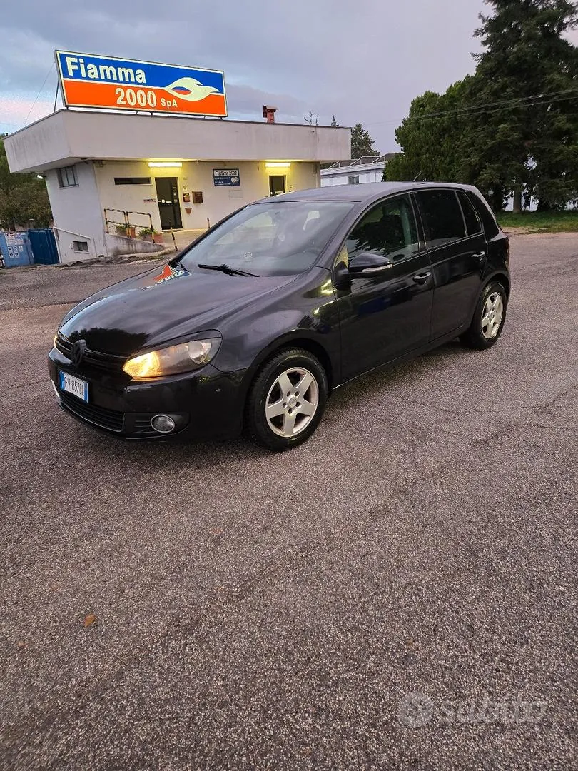Volkswagen Golf 2009 photo 4