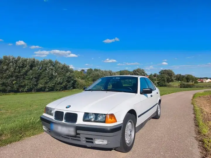 BMW 316I