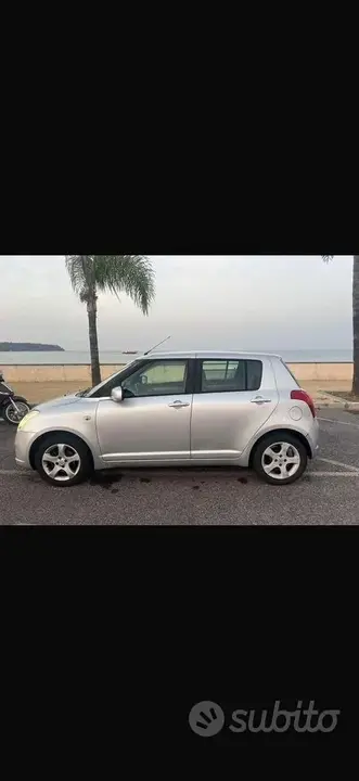 Suzuki Swift 2005 photo 4