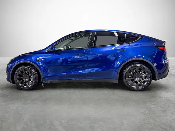 Tesla Model Y 2021 photo 2