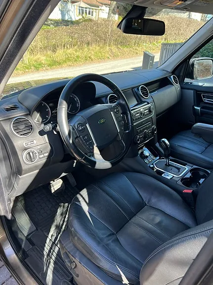 Land Rover Discovery 4 2010 photo 3