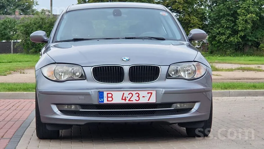 BMW 116 2010 photo 3