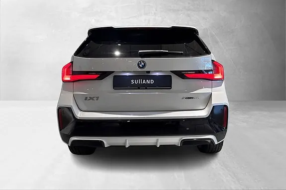 BMW Ix1 2023 photo 4